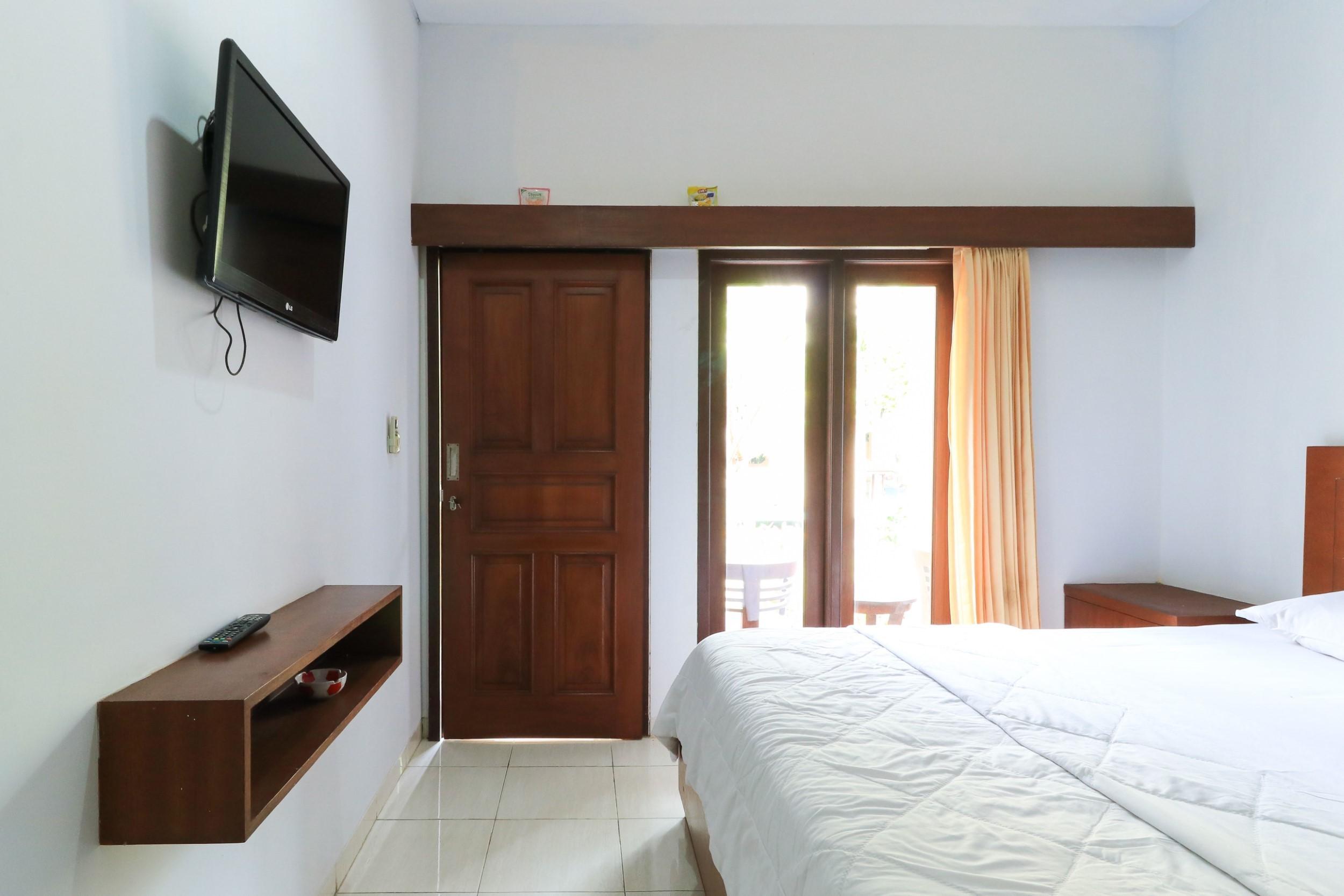 Puri Jayaraja Guest House Kuta Lombok Exterior foto